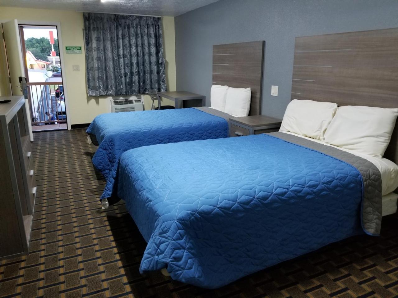 Ameristay Inn & Suites Ориндж Екстериор снимка